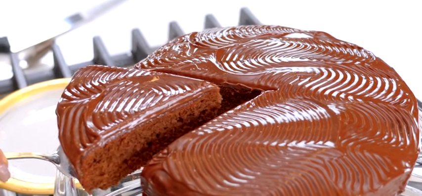 Simple Chocolate Cake Recipe: Rich, Moist & Easy to Make