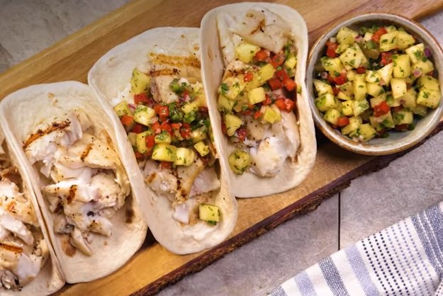grilled fish tacos with pineapple