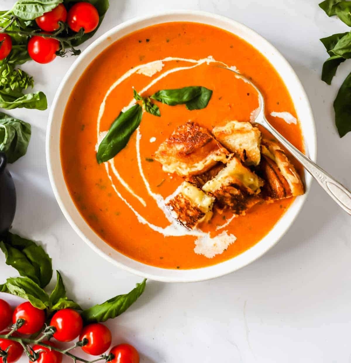 Tomato Bisque Soup Recipe Roasted : A Cozy, Creamy Dish