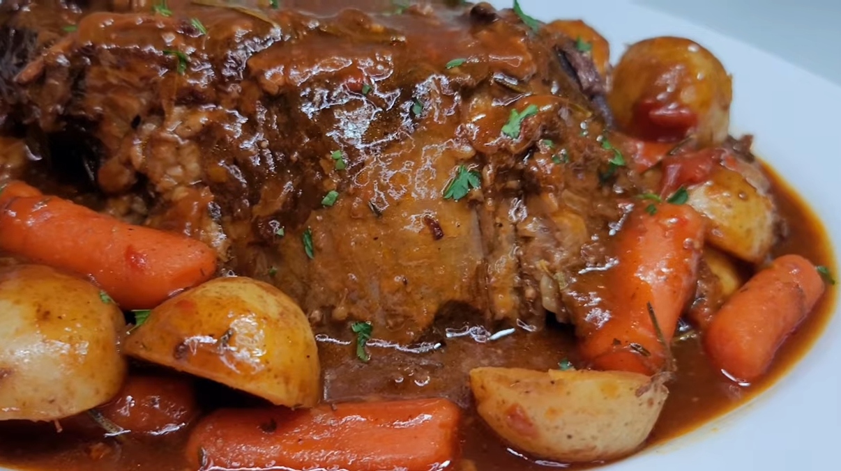 Classic Beef Pot Roast Recipe: Tender, Juicy & Delicious