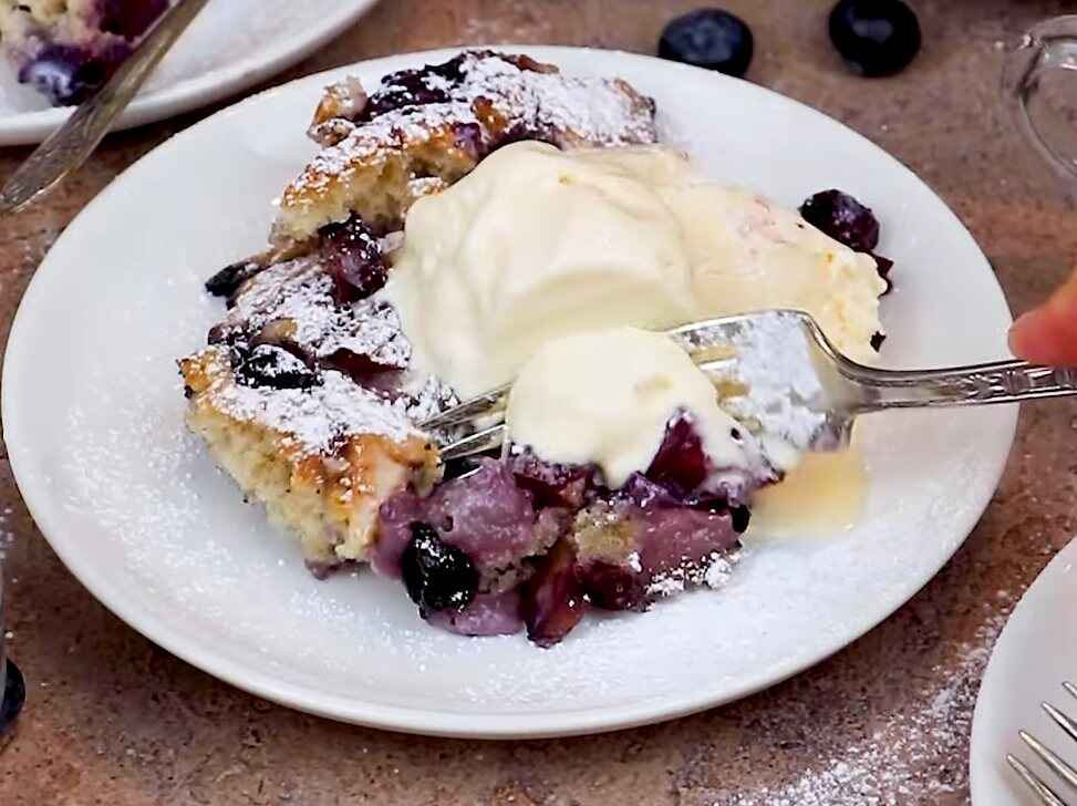 Peach Blueberry Cobbler Recipe (With a Homemade Touch)